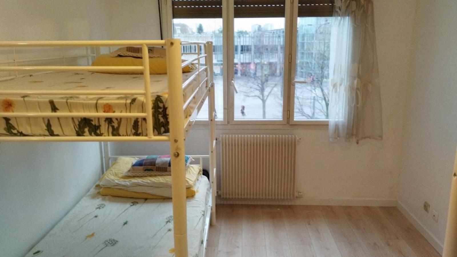 Tony House Hostel Bondy Εξωτερικό φωτογραφία